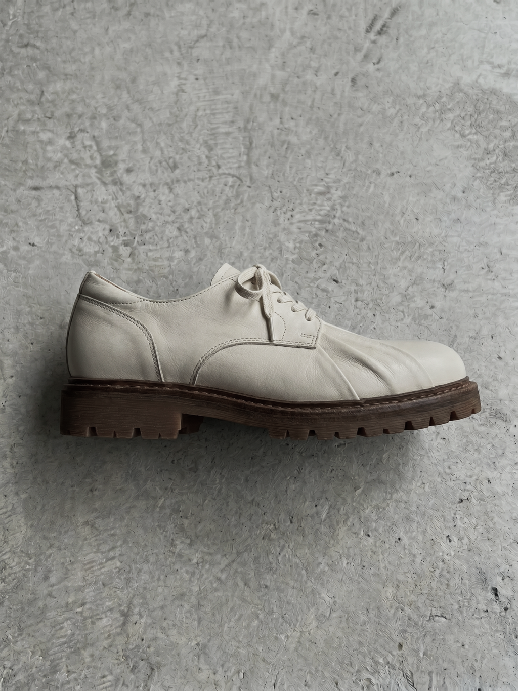 Pleated Derby