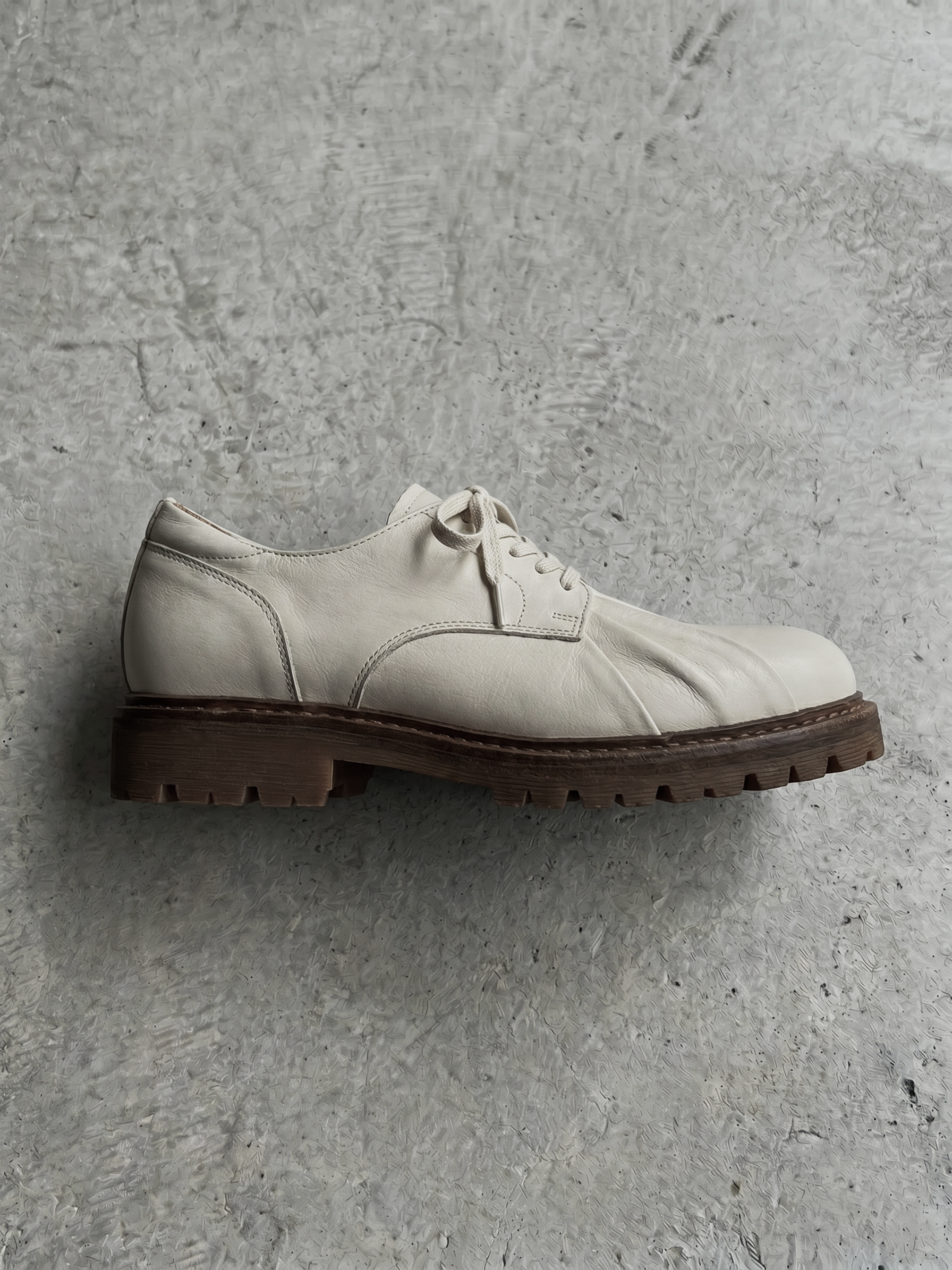 Pleated Derby