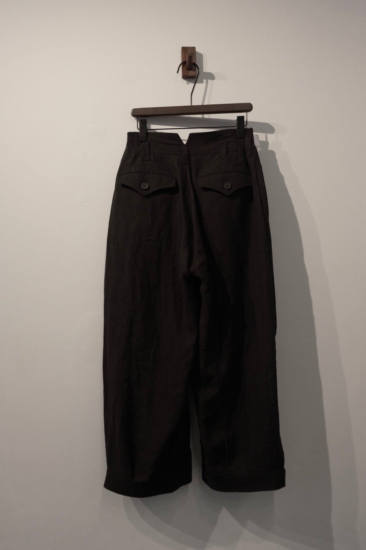 Cropped Trousers - Black