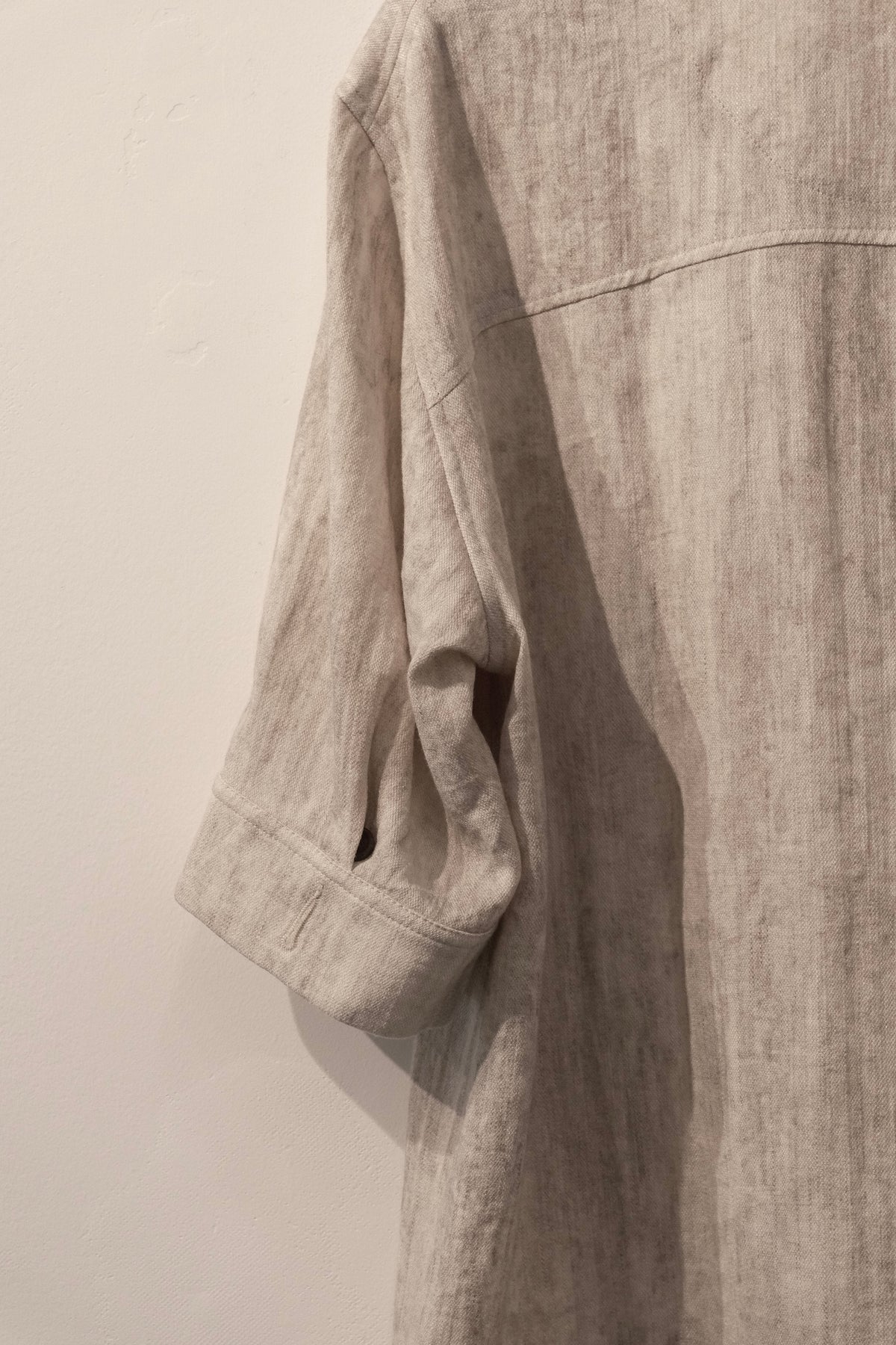 Overlapping Pocket T-shirt - Beige