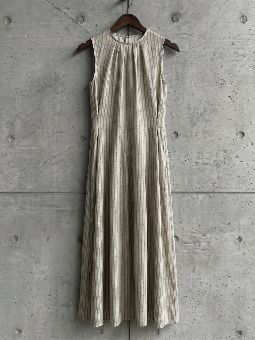 Basic Pleated Dress