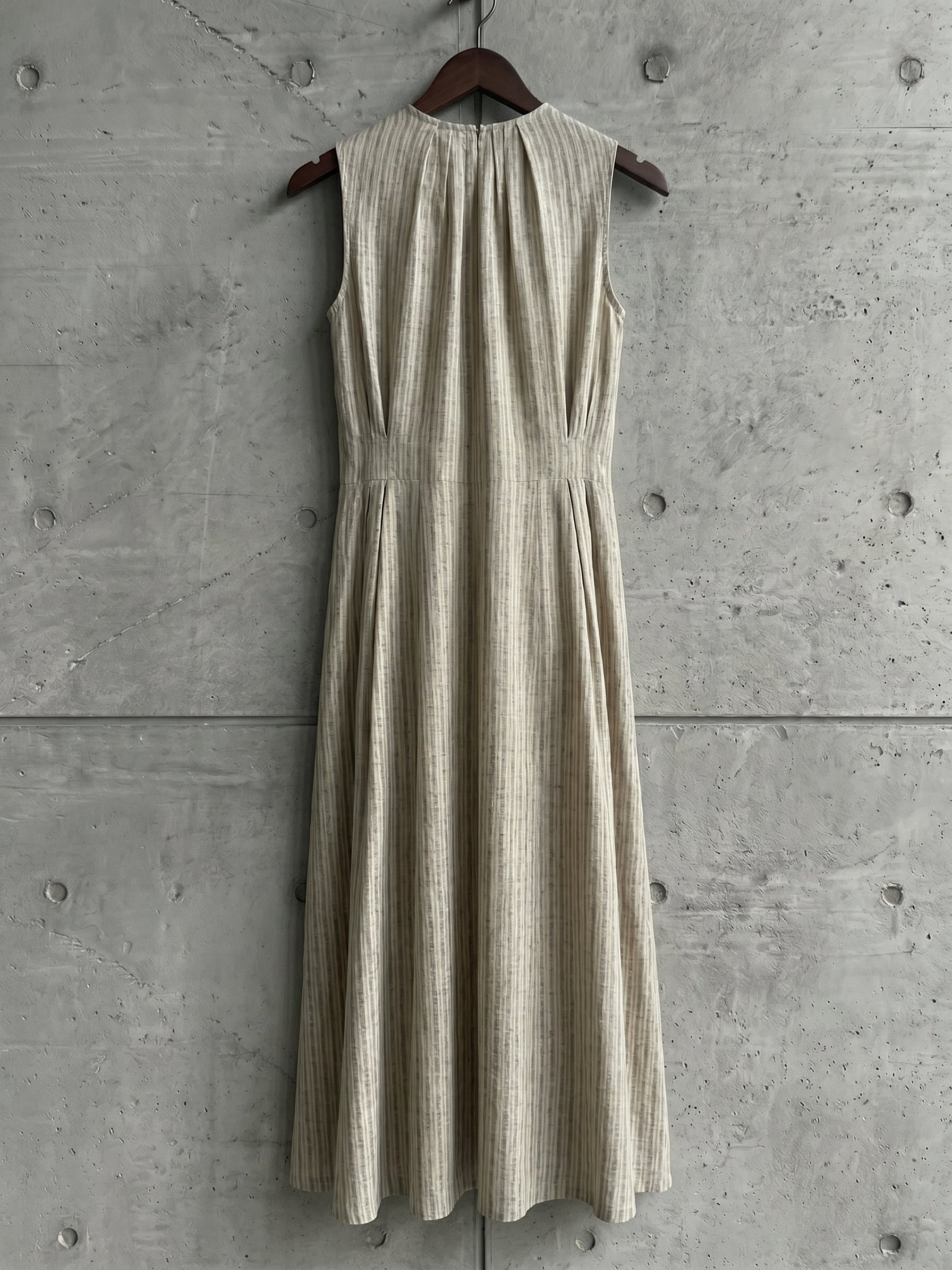 Basic Pleated Dress